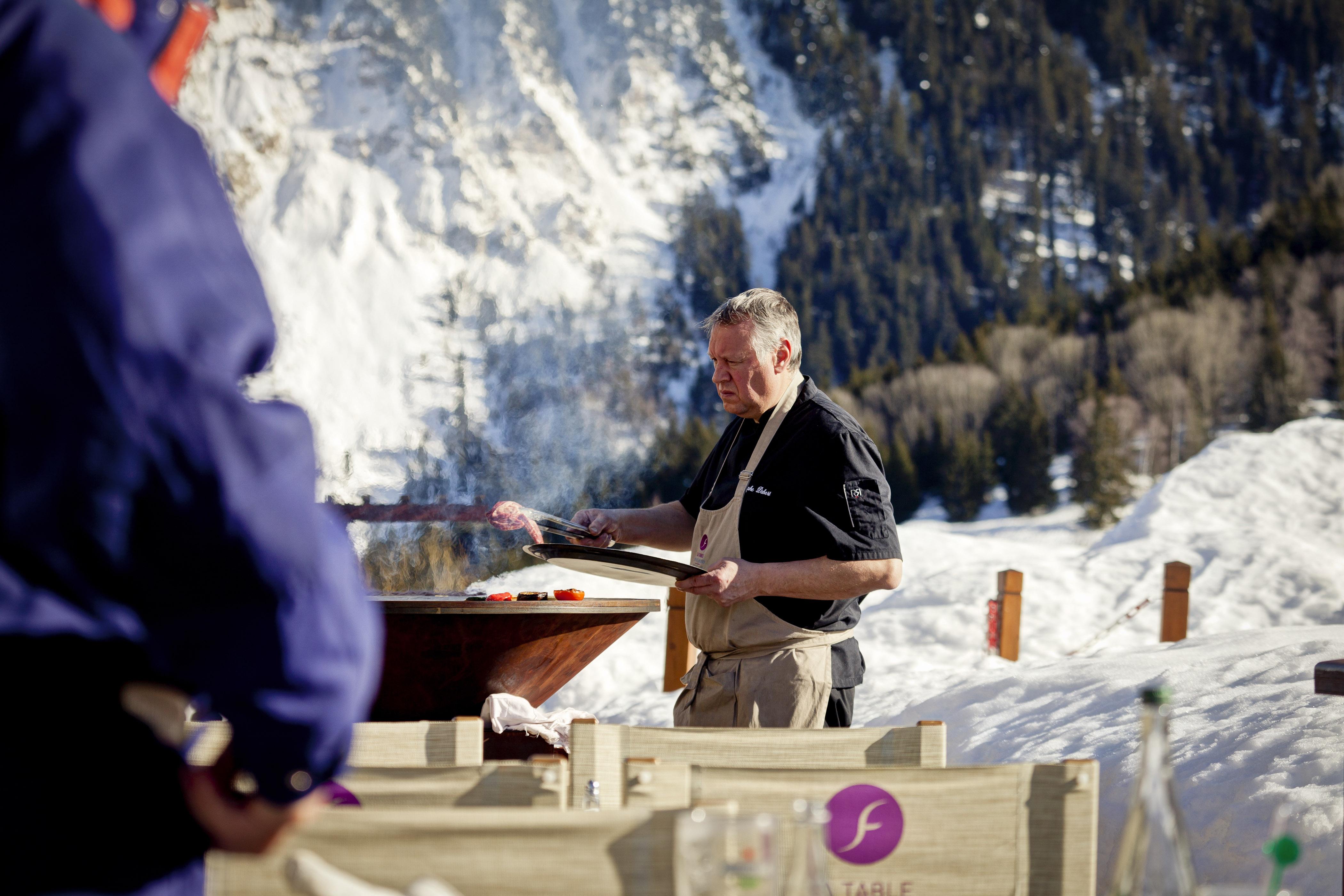 Hotel Les Flocons Courchevel Exterior photo