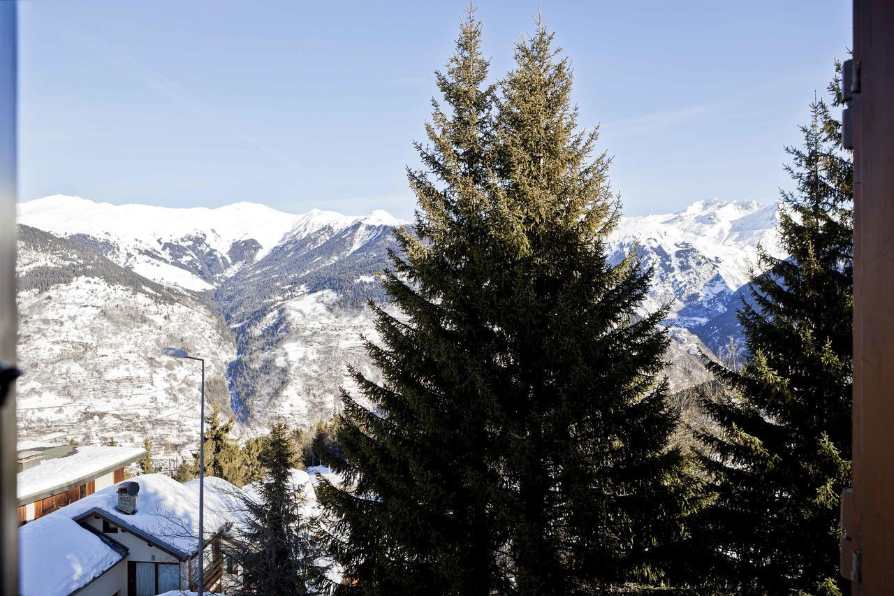 Hotel Les Flocons Courchevel Exterior photo